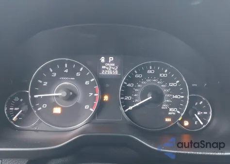 2012 Subaru Legacy 3.6R Limited из США, поврежденный, VIN 4S3BMDK67C2009485